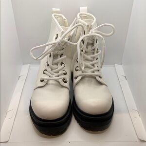 Dream Pairs White Lace-Up Platform Combat Boots with Black Sole